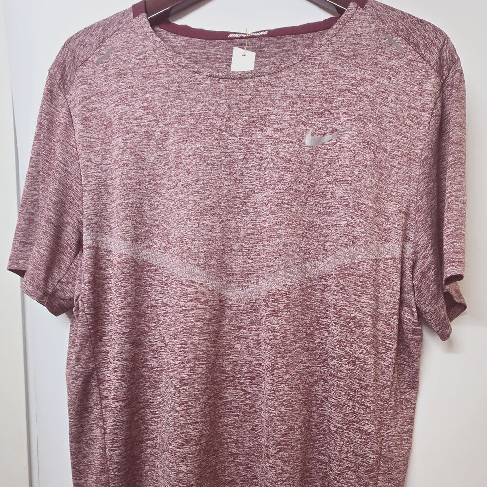 NIKE DRYFIT SHIRT